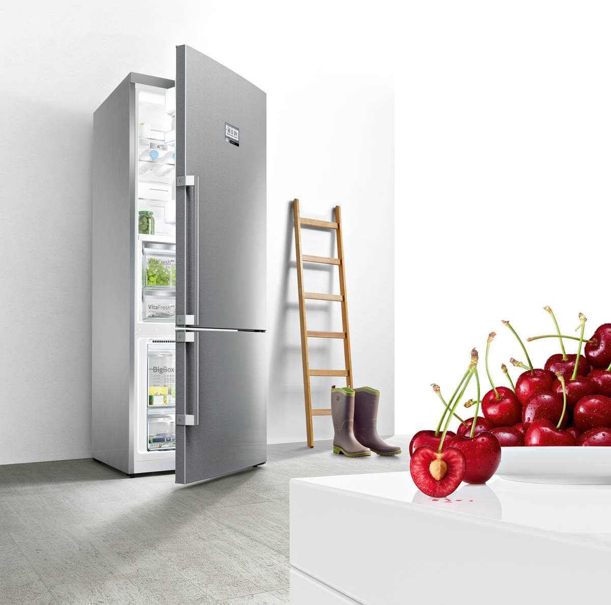 Freistehender Kühlschrank (Kühl-Gefrier-Kombination) mit NoFrost und VitaFresh Pro. Foto: Bosch