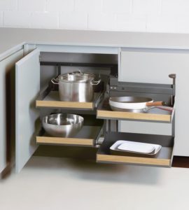 Ratgeber Küchenfronten und Schränke: Materialien, Griffe, Schranktypen