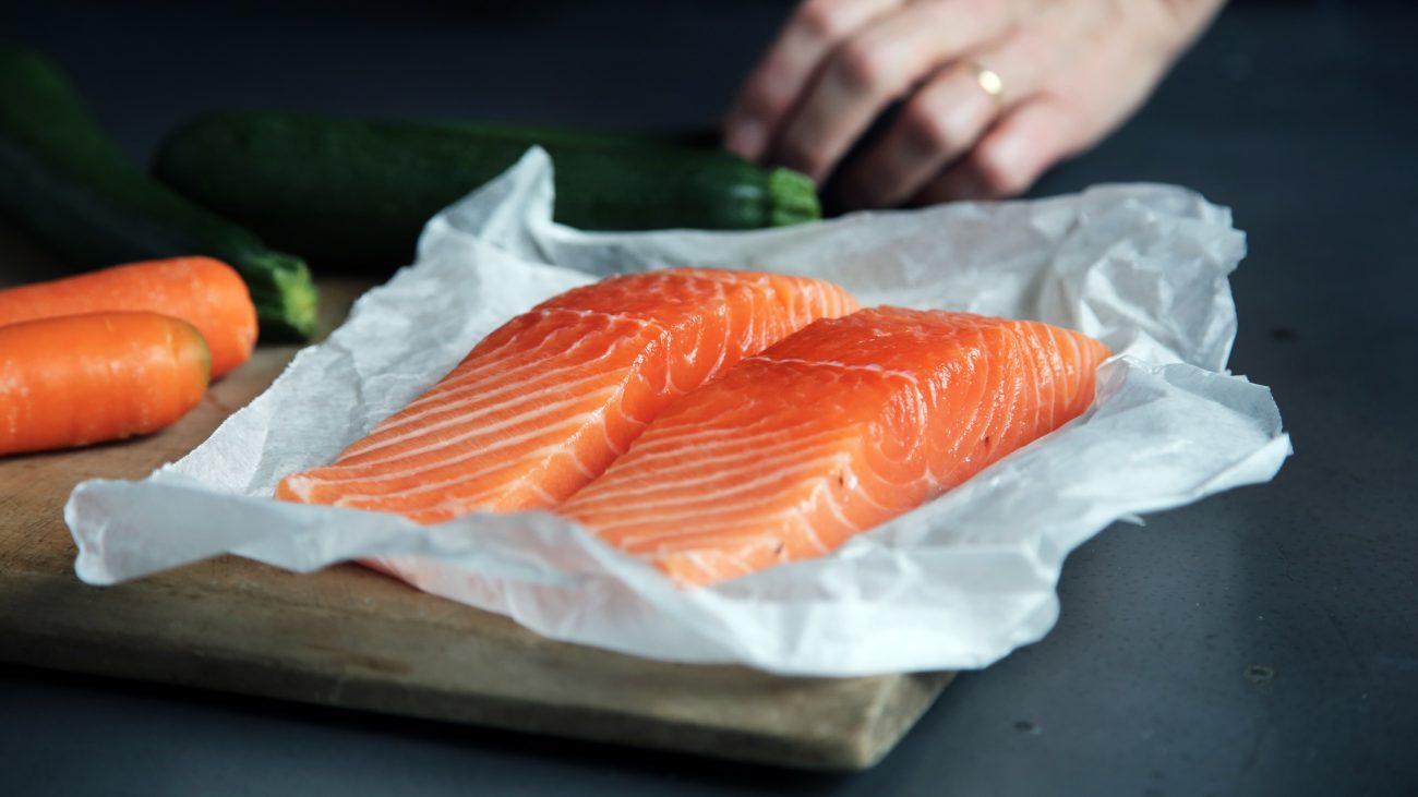 Lachs richtig grillen Wie macht man Lachs auf dem Grill? Küchenfinder