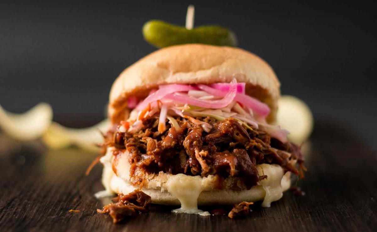 Pulled Pork - Rezept für zarten Schweinebraten aus dem Ofen - Küchenfinder