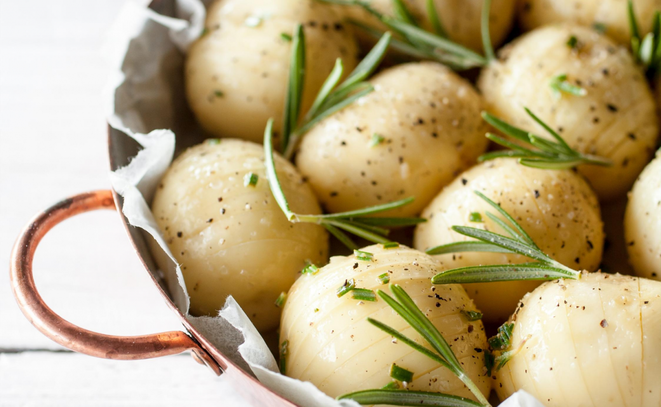 Rosmarin Kartoffeln aus dem Ofen: Rezept und Zubereitung - Küchenfinder