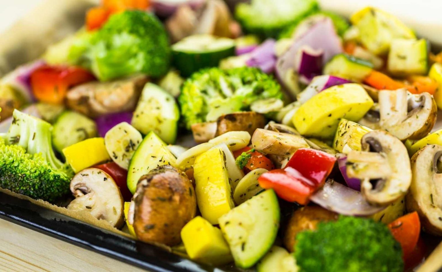 Hähnchenbrust mit Ofengemüse