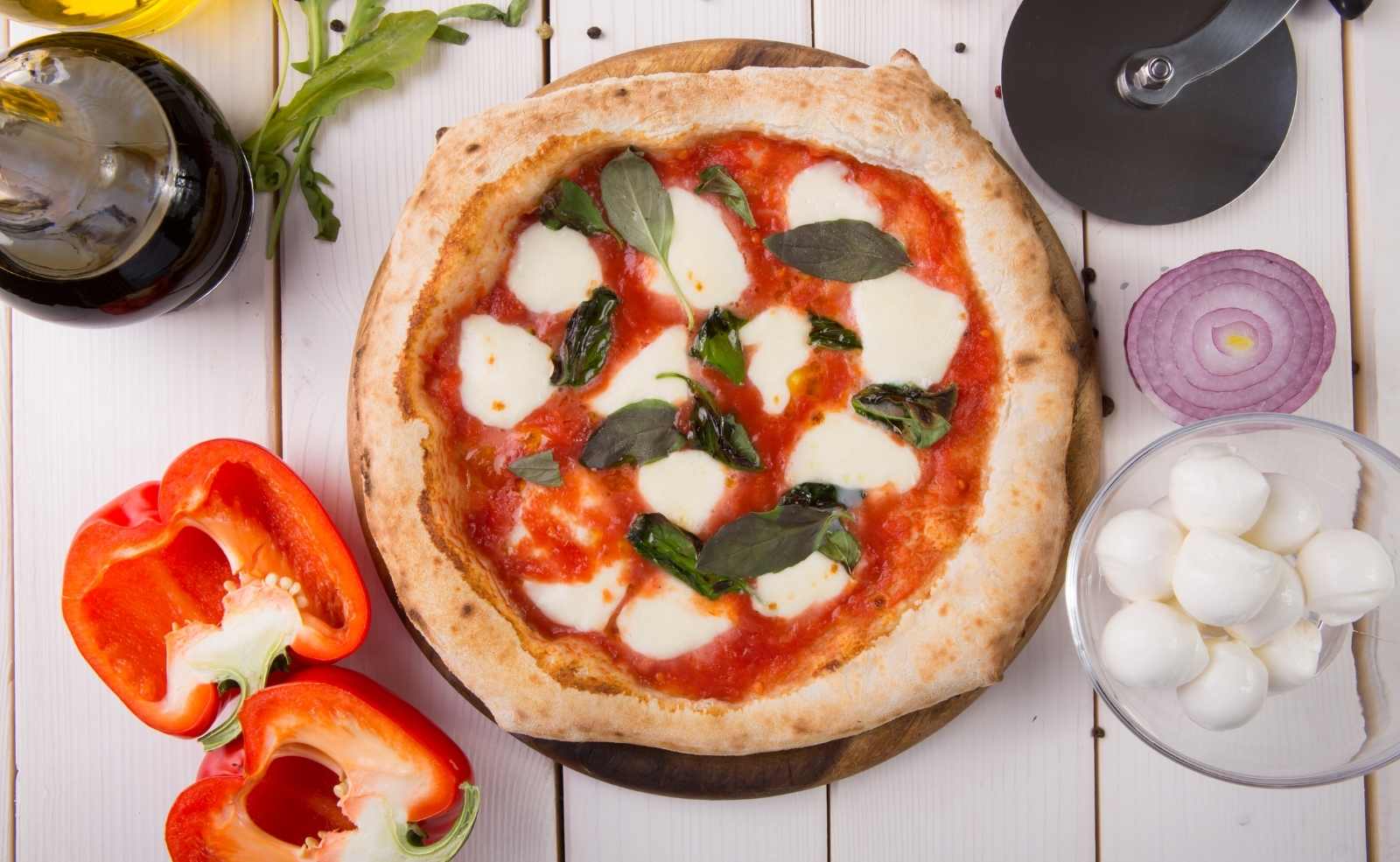 Auf welcher Schiene Pizza backen? Küchenfinder