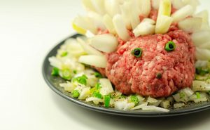 Was ist der Unterschied zwischen Mett und Hackfleisch? - Küchenfinder