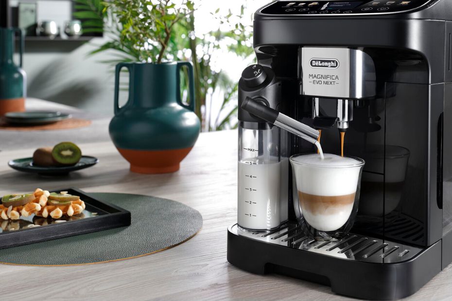 DeLonghi Kaffeemaschine mit dem richtigen Entkalker behandeln