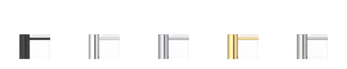 Fünf Quooker Seifenspender in den Farben Schwarz, Chrom, Edelstahl, Gold und gebürstetem Stahl, nebeneinander dargestellt.