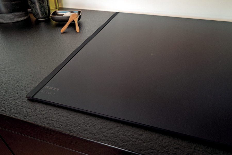 Novy Easy 80 Matte Line – mattes Induktionskochfeld mit integriertem Downdraft-System